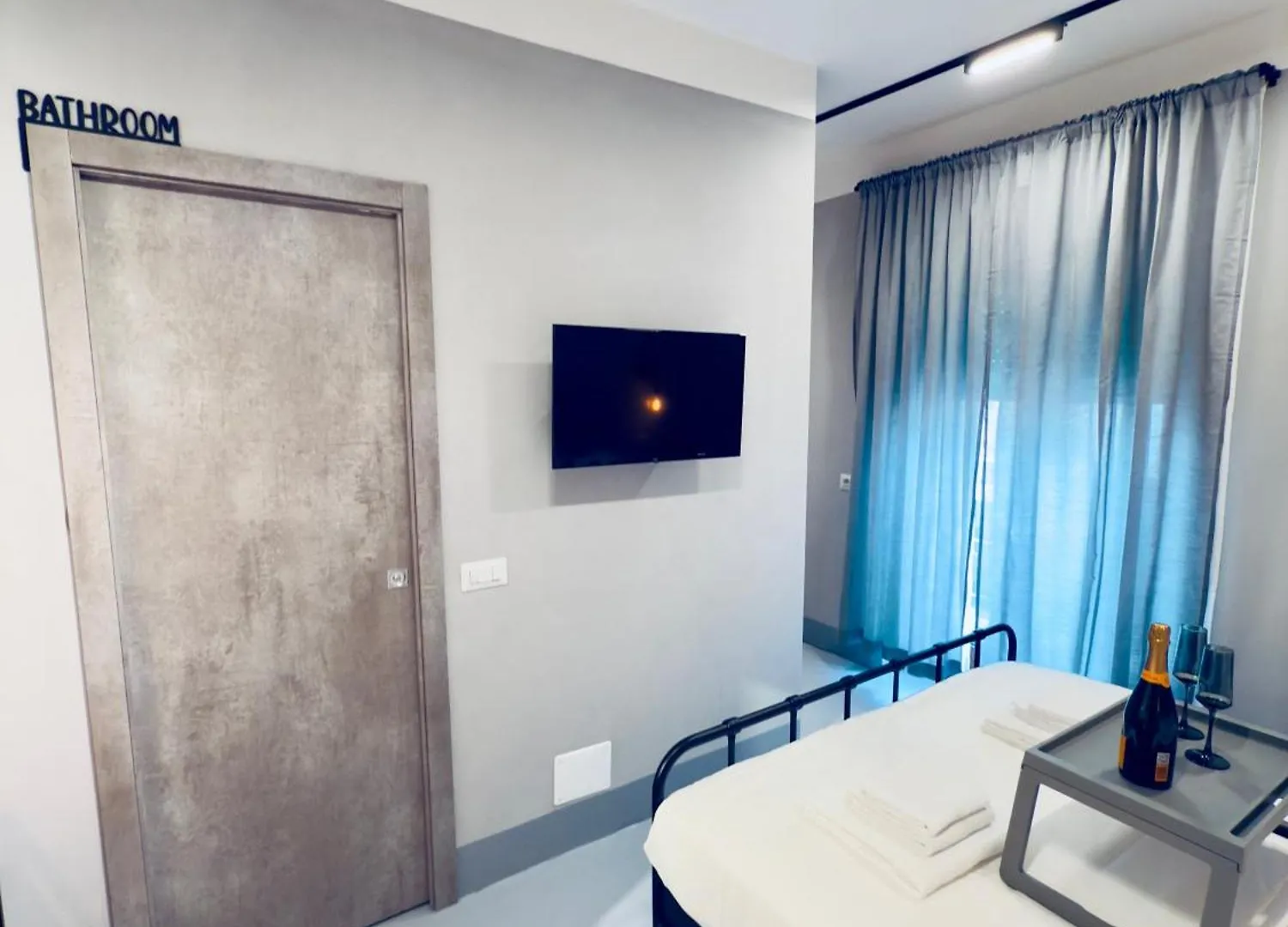 Residenza Torvergata Rome 0*,